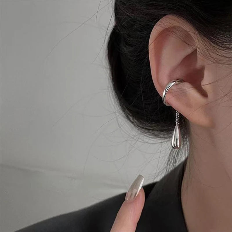 Geometric clip earring in silver