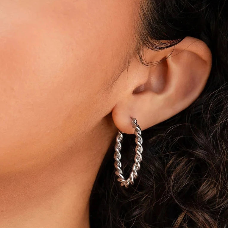 Geometric hoop earring in silver stainless steel