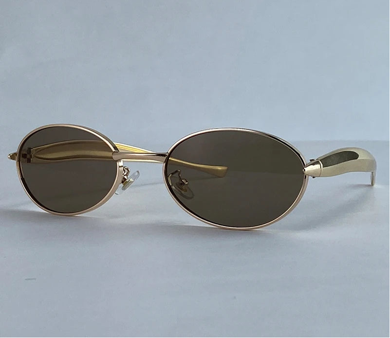 Soleil oval sunglasses in gold and brown gradient lenses